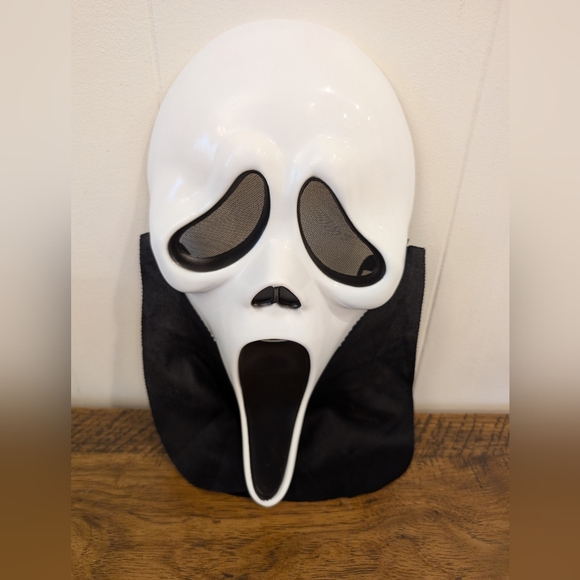 Spirit Halloween Ghost Face Adult OS costume Robe Mask Belt Sound Box Gloves - Picture 2 of 16